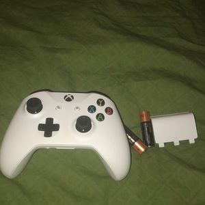 Brand new x box controller